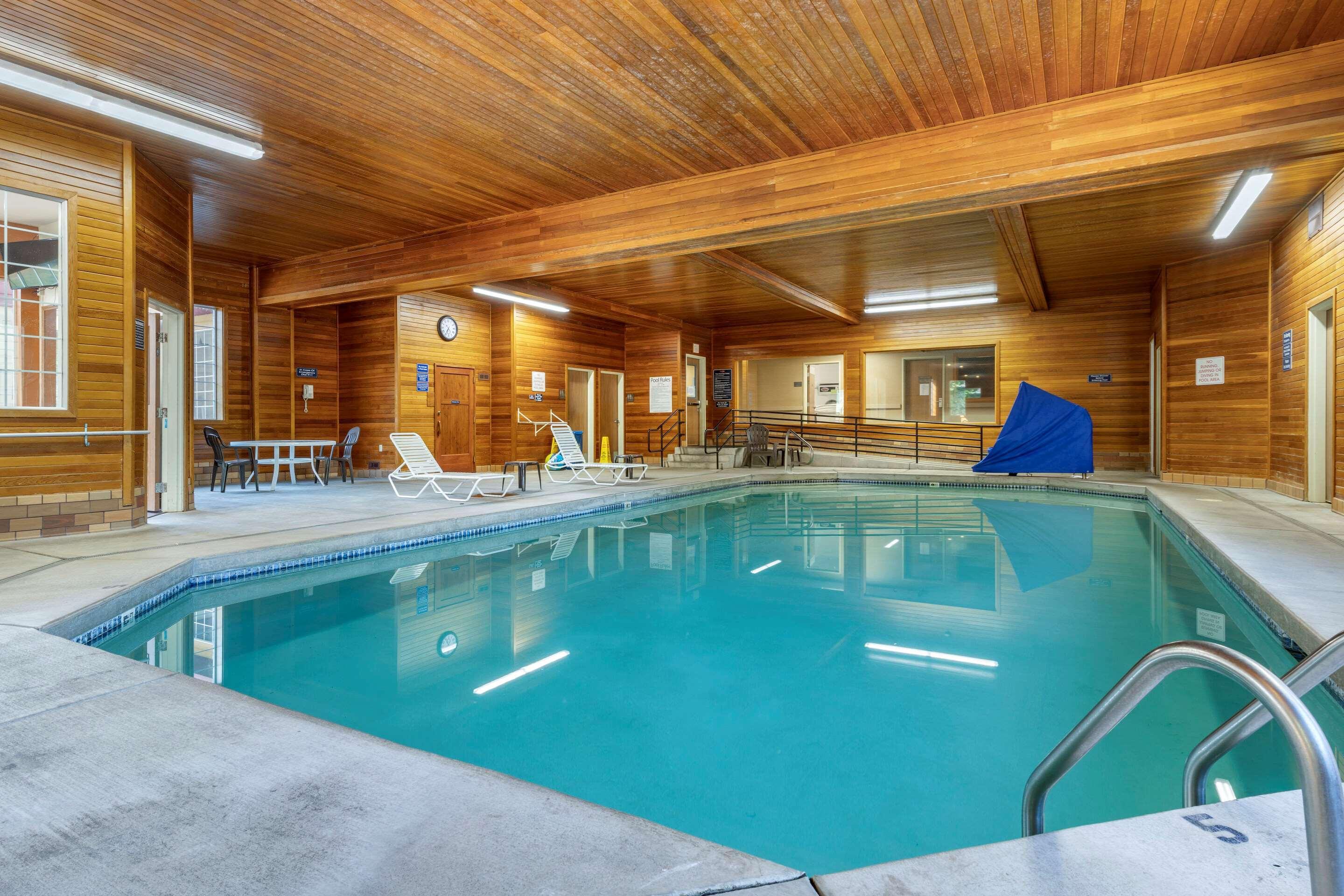 Comfort Suites Сейлем Экстерьер фото