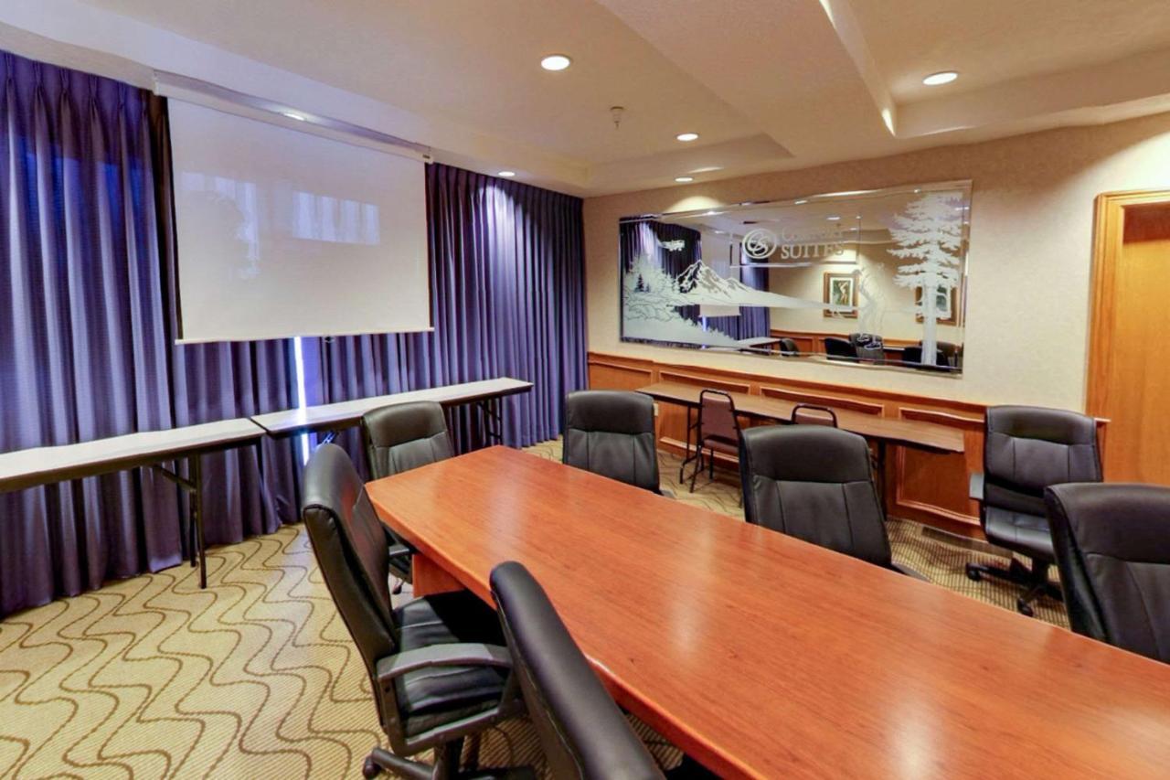 Comfort Suites Сейлем Экстерьер фото